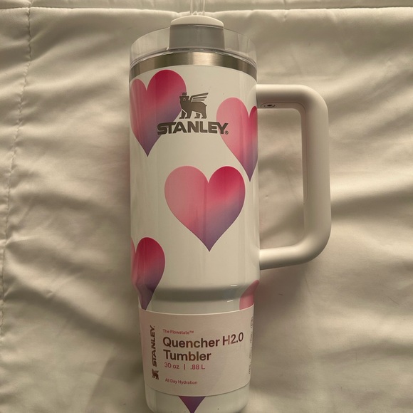 Stanley Valentines Day Heart Gradient  30 oz Stainless Steel Tumbler - Picture 4 of 4